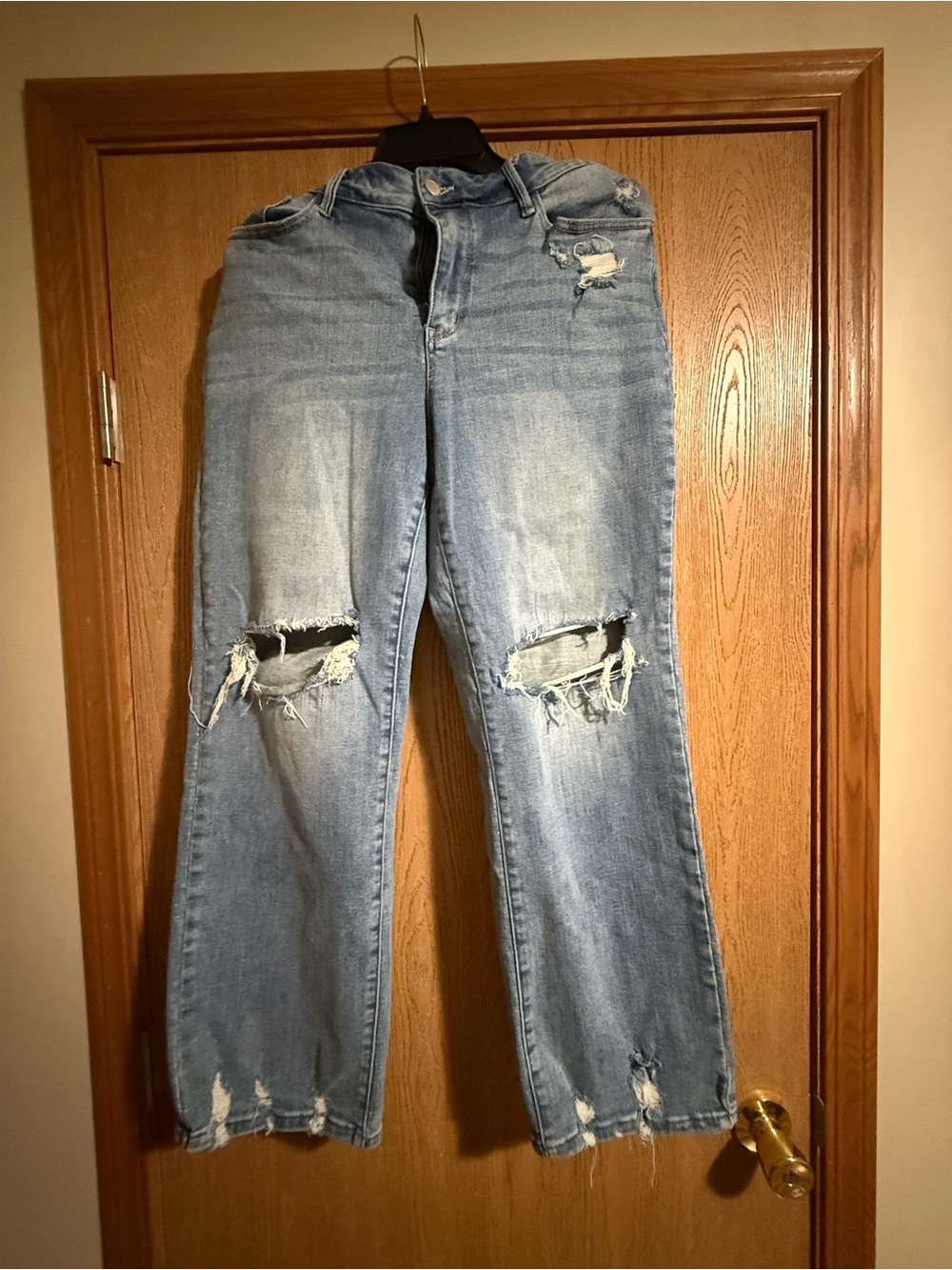 Judy Blue Light Blue Distressed Straight-Leg Jeans